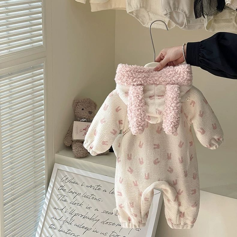 Warm kitty romper without purse