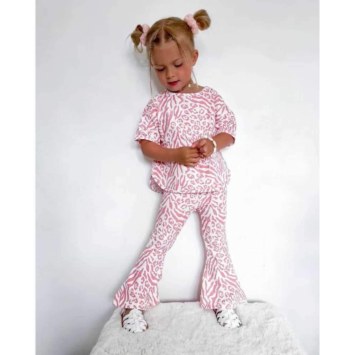 Rosy Retreat (2pc set)