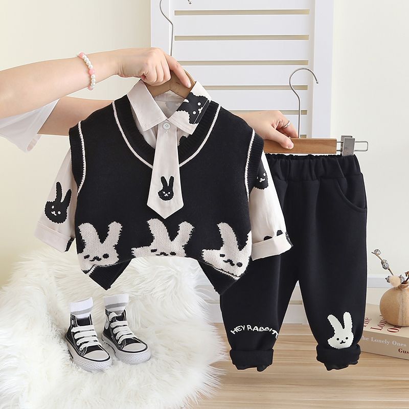 Little bunny 3 pc set with tie Detachable
