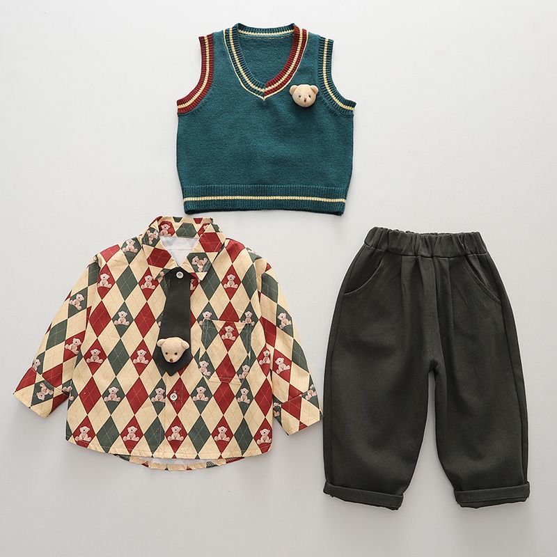 Smart 3 pc teddy with diamond shape shirt set