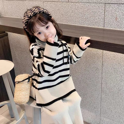 Black and white Stripes cord set