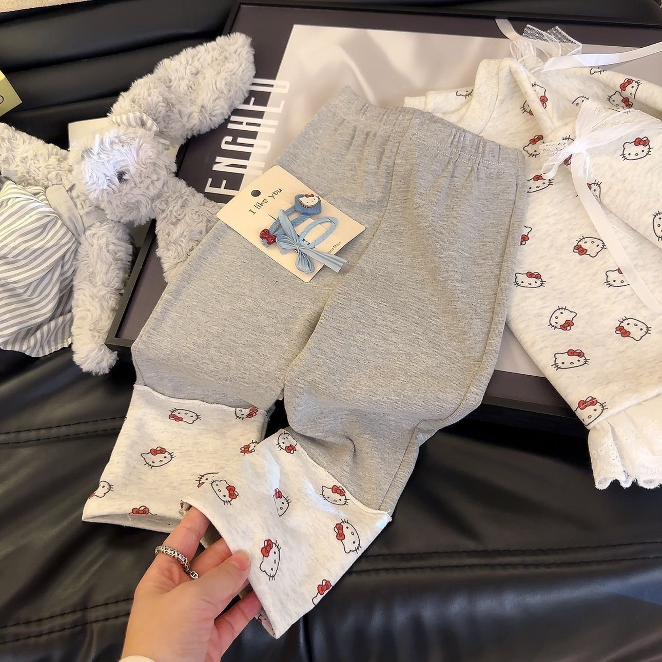 Girls Cute Kitty Print Sweatshirt & Leggings Set – Grey - Image 5