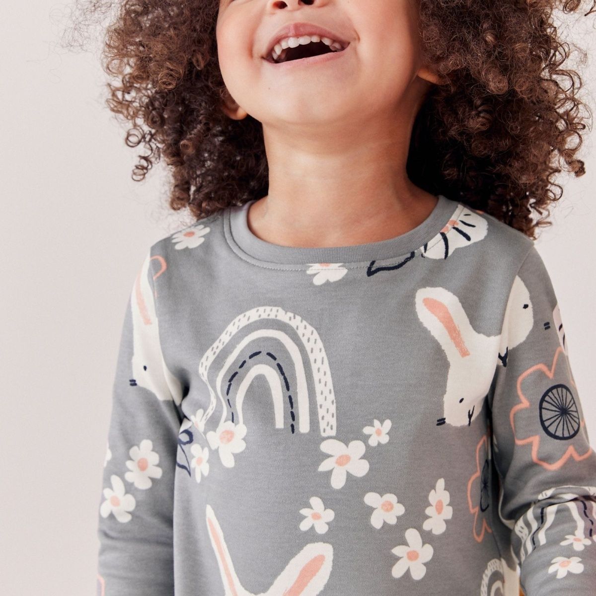 Meadow Bunny Lounge Set - Image 4