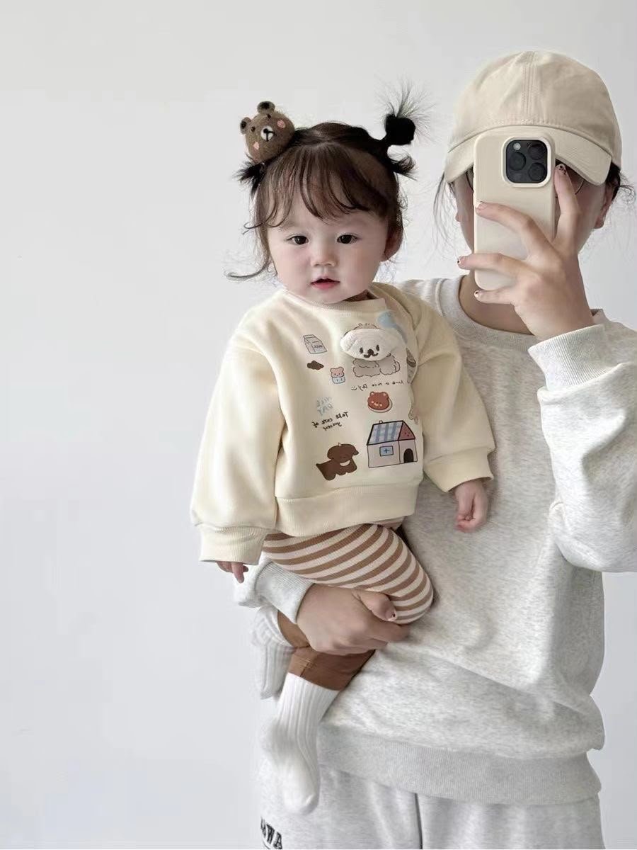 Cozy Bear Story Co-Ord Set - Image 7