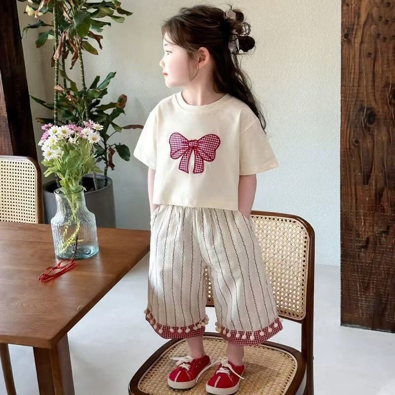 Girls’ Bow Print Top with Striped Wide-Leg Pants Set - Image 5
