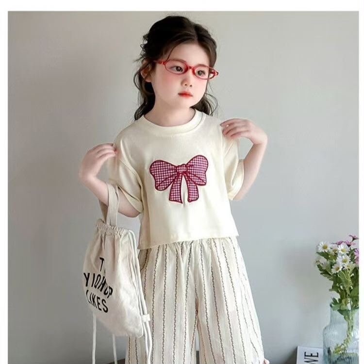 Girls’ Bow Print Top with Striped Wide-Leg Pants Set - Image 2